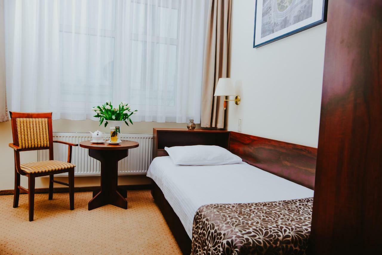 Korel Hotel 3*
